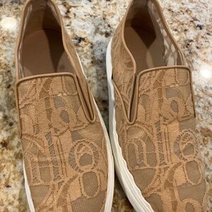 CHLOE lace slip on beige sneaker